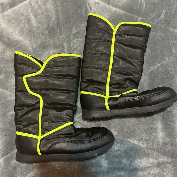 Rugged Outback kids snow boots - Picture 2 of 4